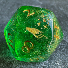 Load image into Gallery viewer, Glitterglade (I) Starcut d20
